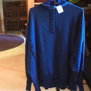We the free Camden henley oversized sweatshirt with snaps, sapphire color